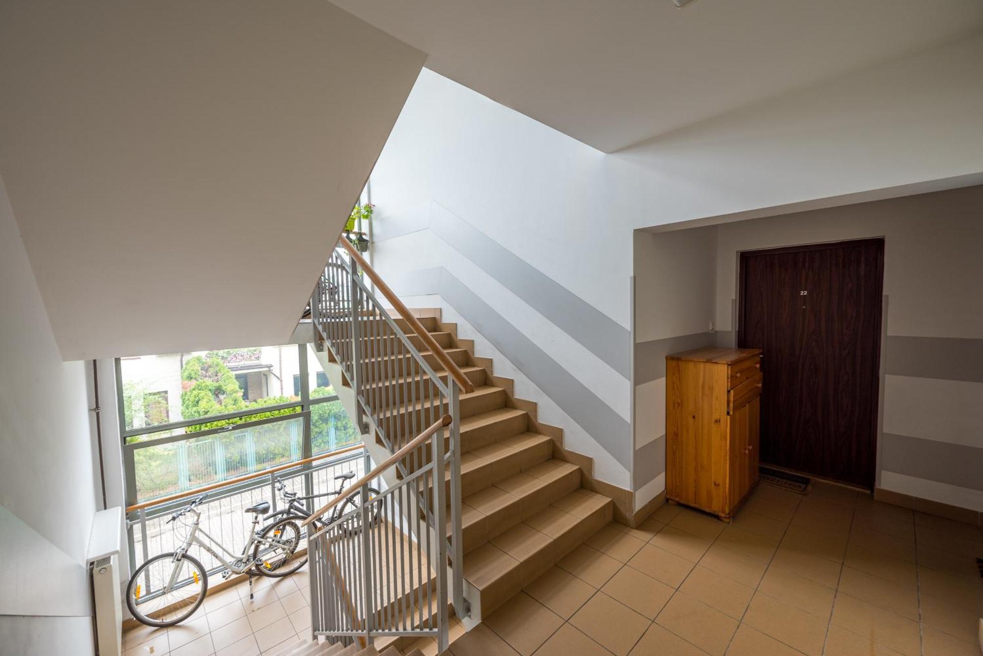 Metro Ksiecia Janusza Cosy Apartment Warschau Buitenkant foto